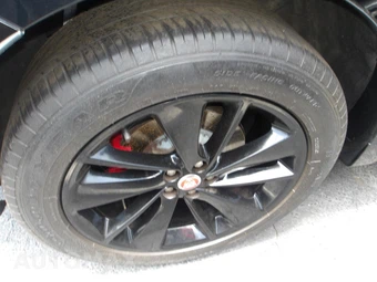 2023 Jaguar F-PACE R-Dynamic S – miniatura 21