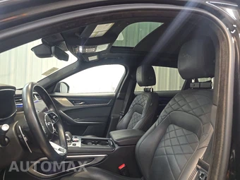 2023 Jaguar F-PACE S – miniatura 17