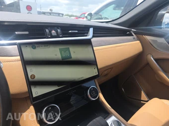 2023 Jaguar F-PACE S – miniatura 11