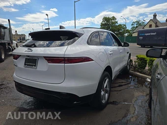 2023 Jaguar F-PACE S – miniatura 3