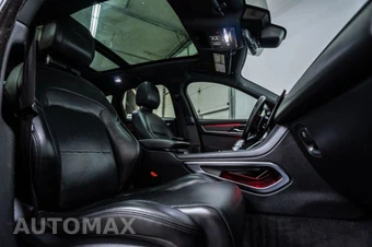 2023 Jaguar F-PACE S - miniatura 24