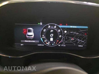 2023 Jaguar F-PACE SVR – miniatura 9
