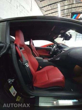 2023 Jaguar F-TYPE P450 R-Dynamic Coupe – miniatura 16