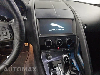 2023 Jaguar F-TYPE R Coupe – miniatura 11