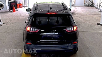 2023 Jeep Cherokee Altitude Lux - miniatura 5