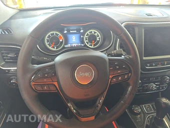 2023 Jeep Cherokee Altitude Lux - miniatura 10