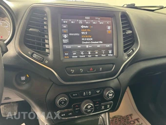 2023 Jeep Cherokee Altitude Lux - miniatura 18