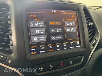 2023 Jeep Cherokee Altitude Lux - miniatura 19