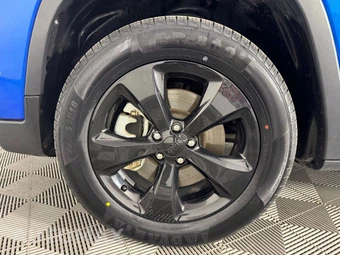 2023 Jeep Cherokee Altitude Lux - miniatura 44