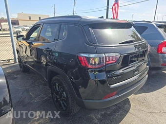2023 Jeep Compass Altitude - miniatura 2
