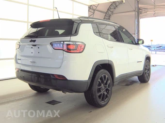 2023 Jeep Compass Altitude - miniatura 4