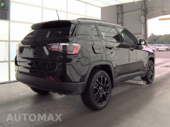 2023 Jeep Compass Altitude - miniatura 4