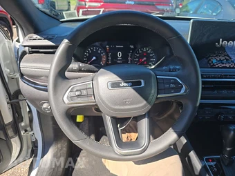 2023 Jeep Compass Altitude - miniatura 10