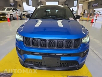 2023 Jeep Compass Altitude - miniatura 2