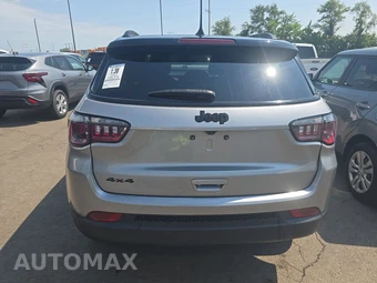 2023 Jeep Compass Altitude - miniatura 5