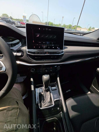 2023 Jeep Compass Altitude - miniatura 10