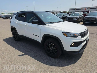 2023 Jeep Compass Altitude - miniatura 4