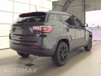 2023 Jeep Compass Altitude - miniatura 4