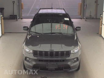 2023 Jeep Compass Altitude - miniatura 2