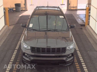 2023 Jeep Compass Altitude - miniatura 2