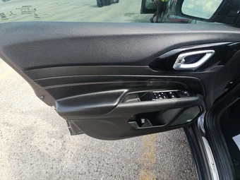 2023 Jeep Compass Altitude - miniatura 9
