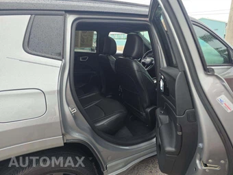 2023 Jeep Compass High Altitude - miniatura 16