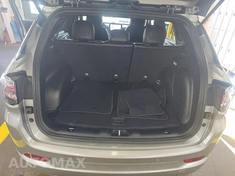 2023 Jeep Compass High Altitude - miniatura 16