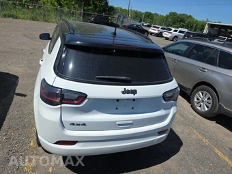 2023 Jeep Compass High Altitude - miniatura 5