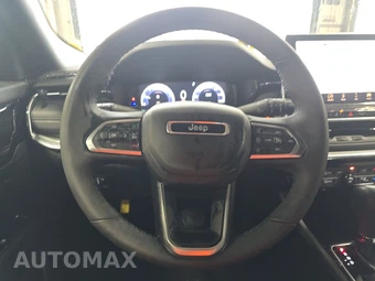 2023 Jeep Compass High Altitude - miniatura 10