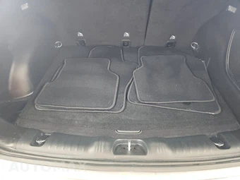 2023 Jeep Compass High Altitude - miniatura 16