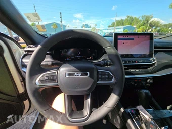 2023 Jeep Compass High Altitude - miniatura 10
