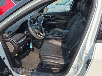2023 Jeep Compass High Altitude - miniatura 7