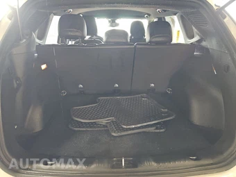 2023 Jeep Compass Latitude - miniatura 16