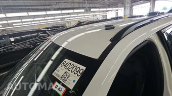 2023 Jeep Compass Latitude - miniatura 18