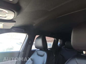 2023 Jeep Compass Latitude - miniatura 11