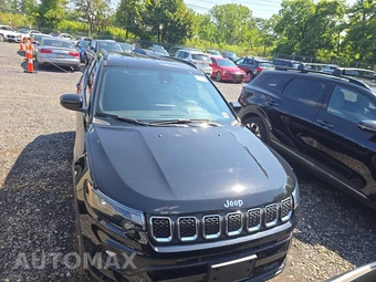 2023 Jeep Compass Latitude - miniatura 2
