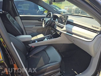 2023 Jeep Compass Latitude - miniatura 8