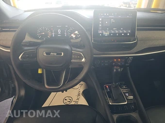 2023 Jeep Compass Latitude - miniatura 11