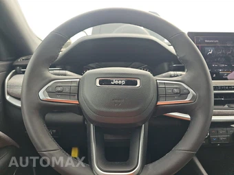 2023 Jeep Compass Latitude - miniatura 10
