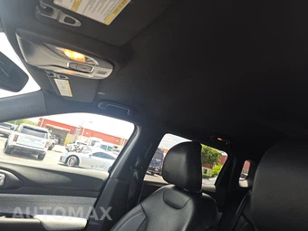 2023 Jeep Compass Latitude - miniatura 14