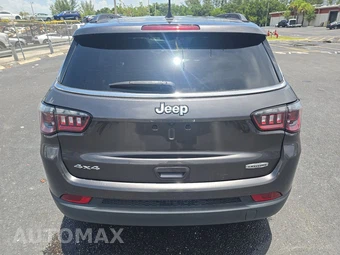 2023 Jeep Compass Latitude - miniatura 5