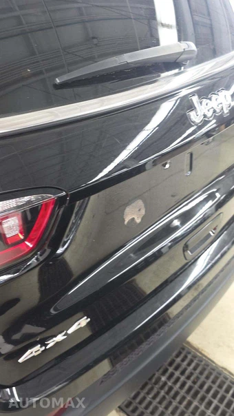 2023 Jeep Compass Latitude - miniatura 24