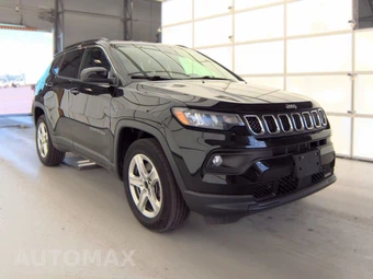 2023 Jeep Compass Latitude - miniatura 3