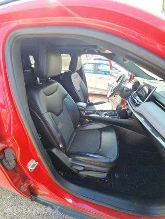 2023 Jeep Compass Latitude - miniatura 19