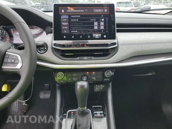 2023 Jeep Compass Latitude - miniatura 11