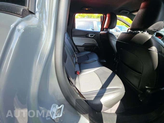 2023 Jeep Compass Latitude - miniatura 16