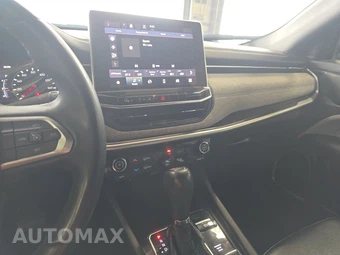 2023 Jeep Compass Latitude - miniatura 11