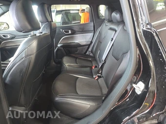 2023 Jeep Compass Latitude - miniatura 13