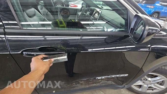 2023 Jeep Compass Latitude - miniatura 23