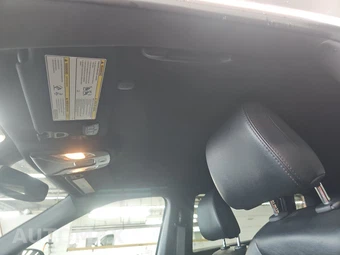 2023 Jeep Compass Latitude - miniatura 18
